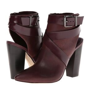 BCBGeneration Women's Jezebelle Boot sz 9 WORN ONCE Bordeaux color LEATHER boots